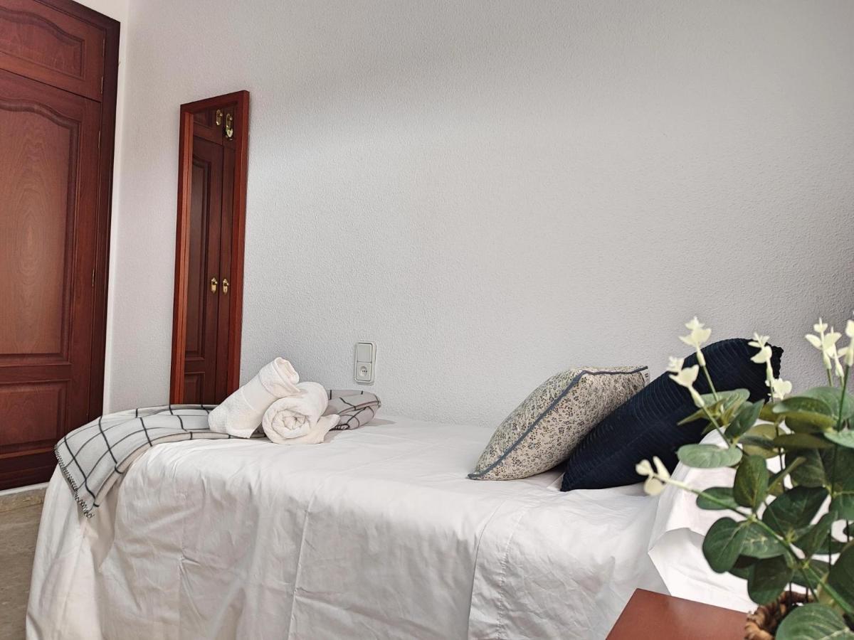 Centrico Apartamento Jardines De Vallellano Cordoba Luaran gambar