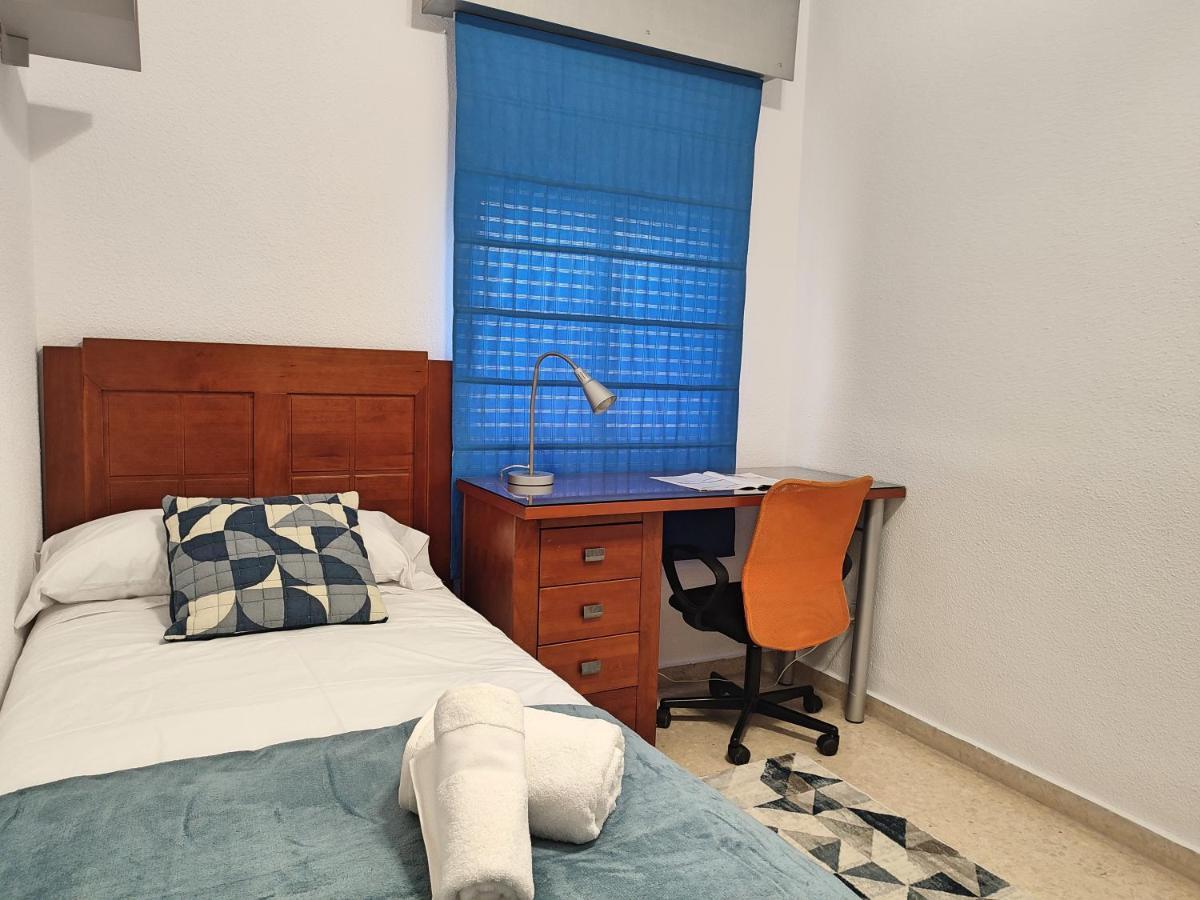 Centrico Apartamento Jardines De Vallellano Cordoba Luaran gambar
