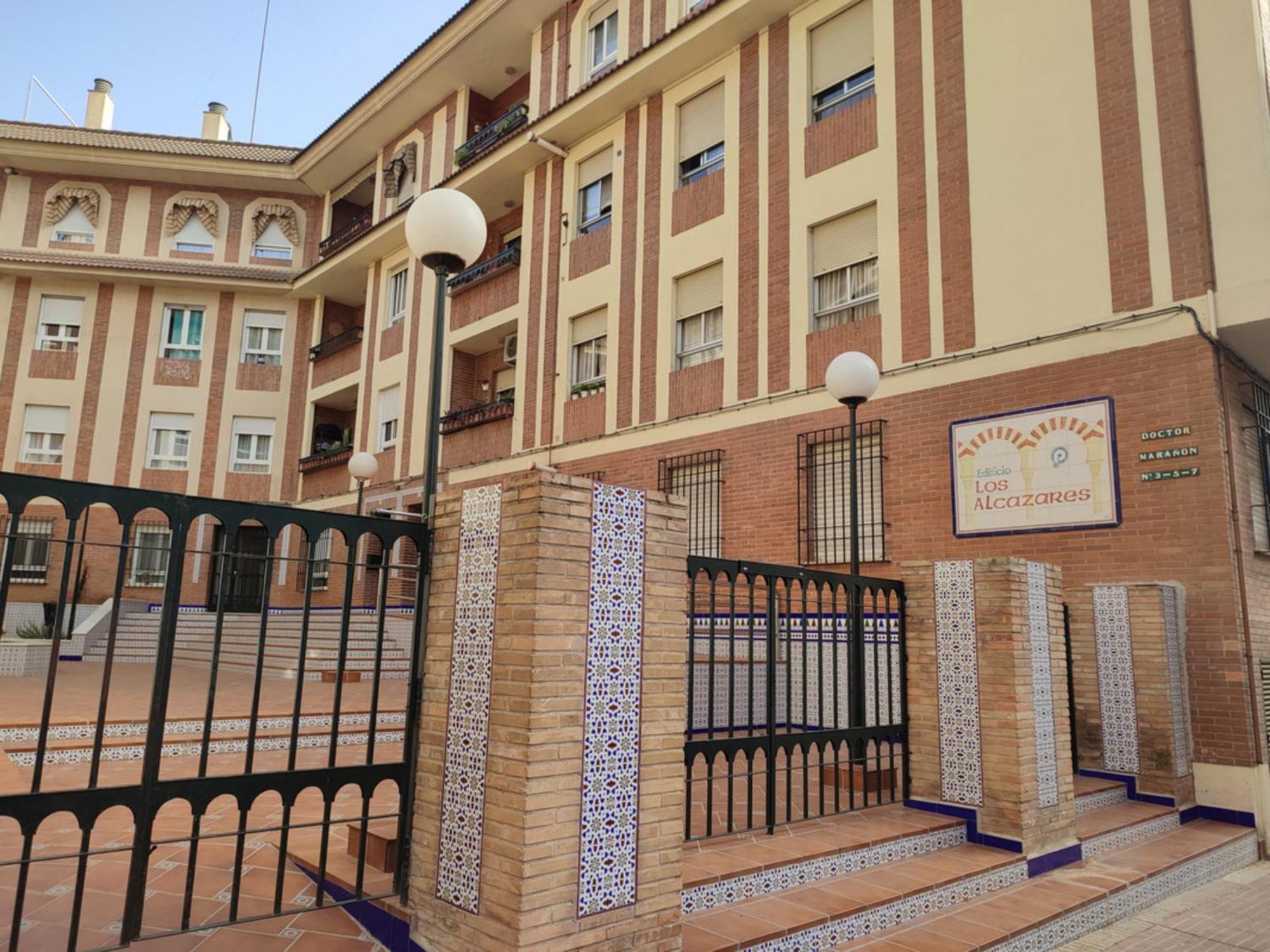 Centrico Apartamento Jardines De Vallellano Cordoba Luaran gambar